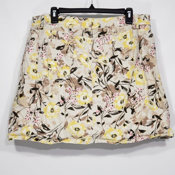 Croft & Barrow Stretch Floral Skort Plus Size 18 - Picture 3 of 5
